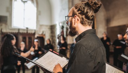 Embaucher un·e chef·fe de choeur