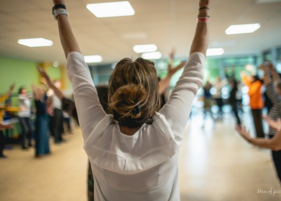 FAIRE CHŒUR PAR LE JEU - de l'utilisation des Brise-Glace à chanter sans chef·fe